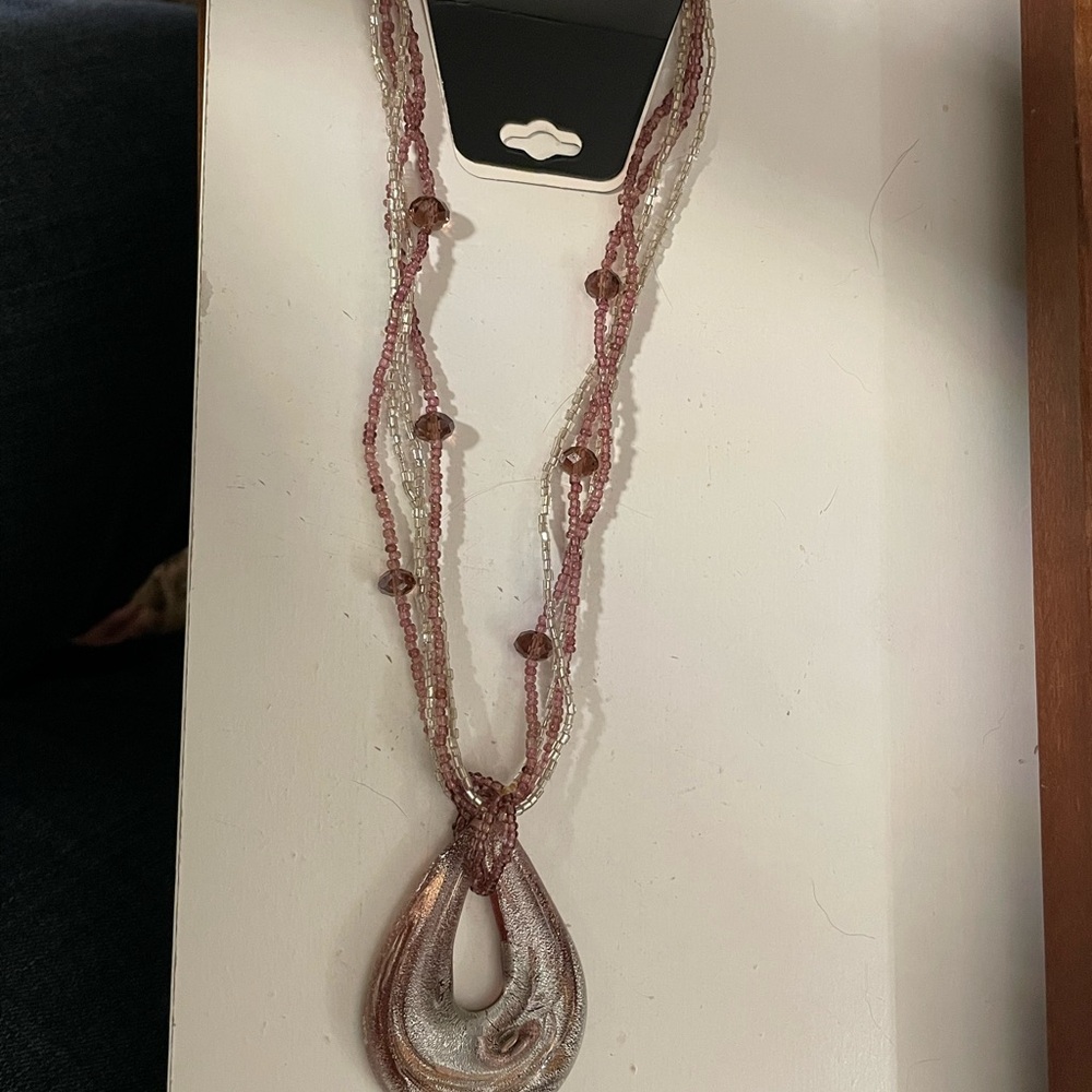 Elegant Pink and Silver Teardrop Necklace